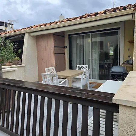 Fling Villa
